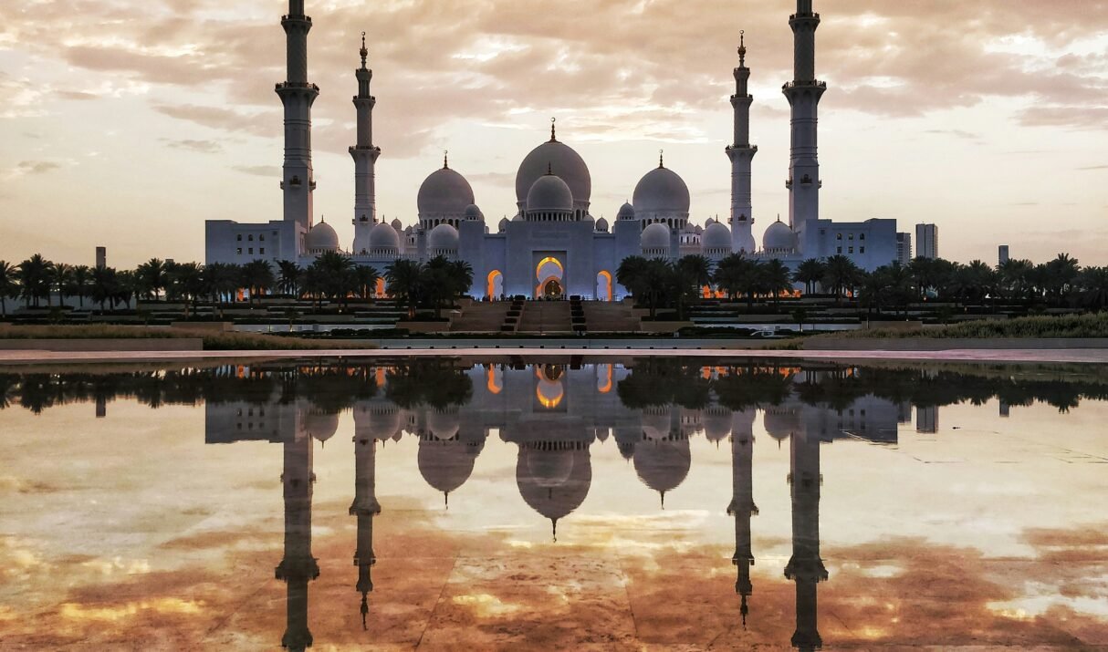 Step-by-Step Guide to DOH (HAAD) Licensing in Abu Dhabi